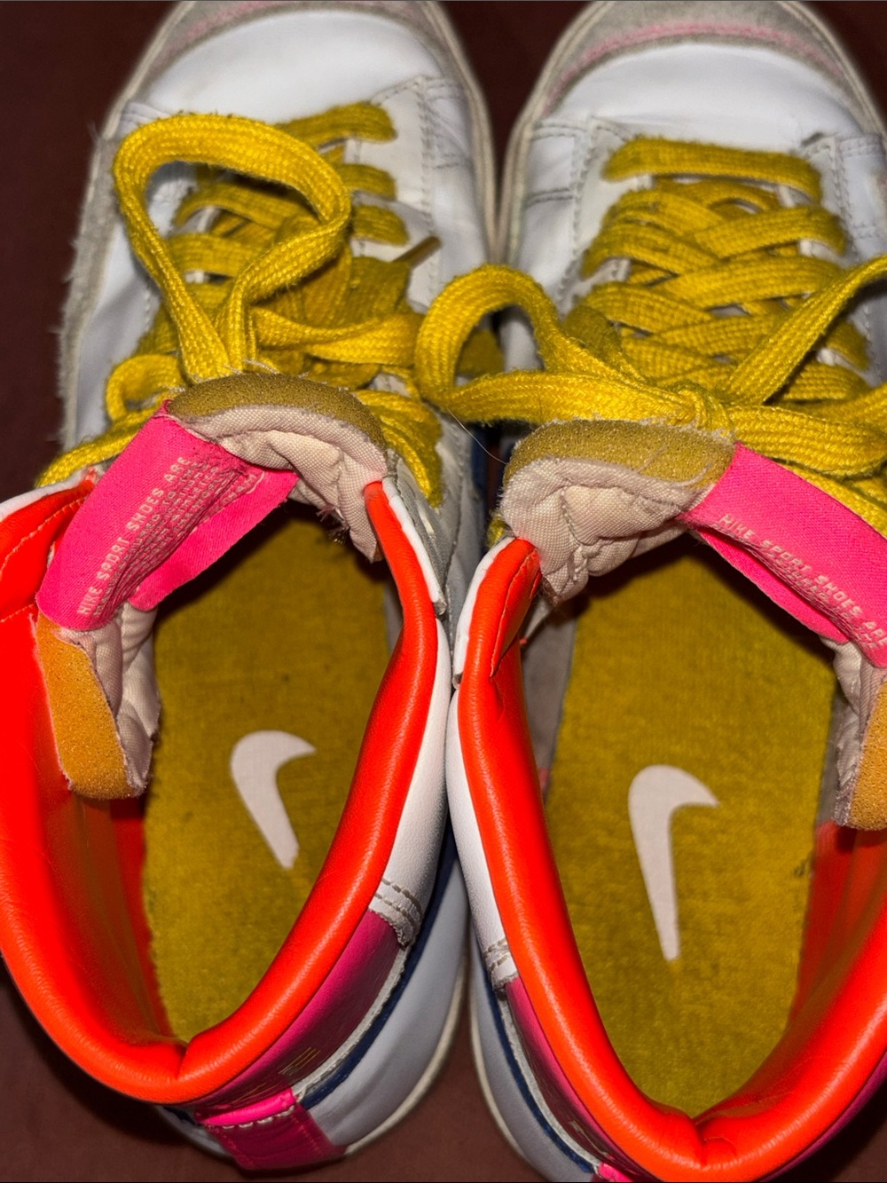 Nike Blazer mid ‘77 white chartreuse hyper pink high top sneakers neon accent 8 - Picture 14 of 15